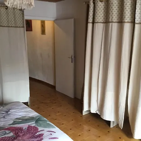 Maison Des Barrys *